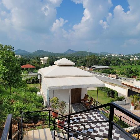 Aura Gold Resort Udaipur Exterior photo